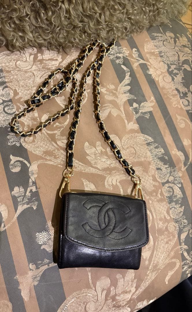 【じゅん】シャネル　レザー /カードケース　財布　チェーンウォレット