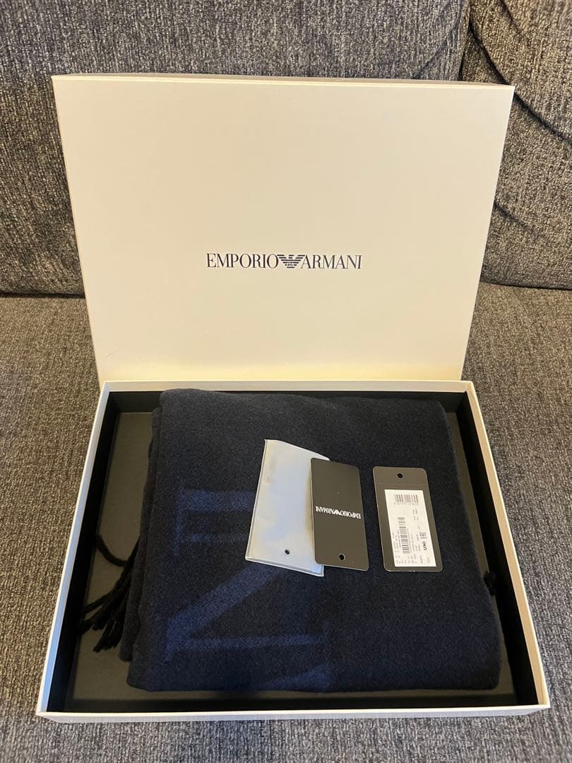 ［新品未使用］EMPORIO ARMANIマフラー