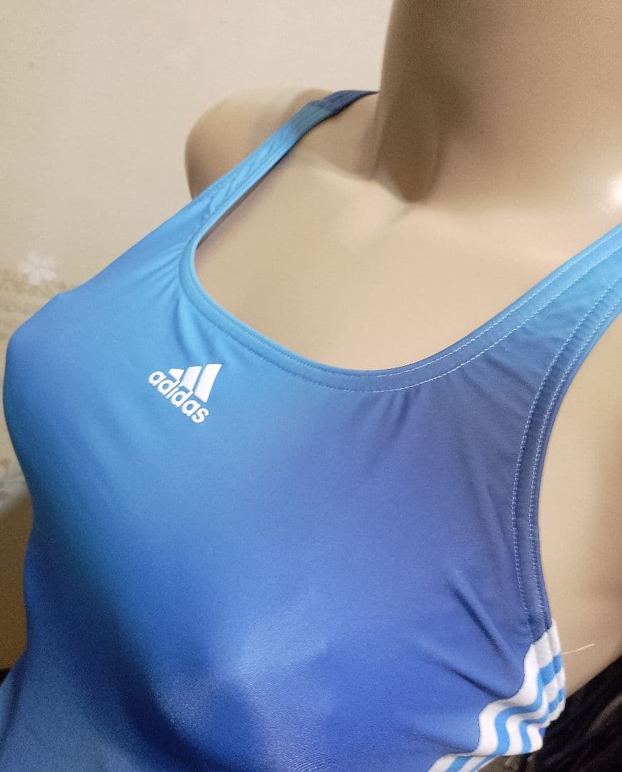 サ*)様 adidas 競泳水着 Ｌサイズ 青 ブルー