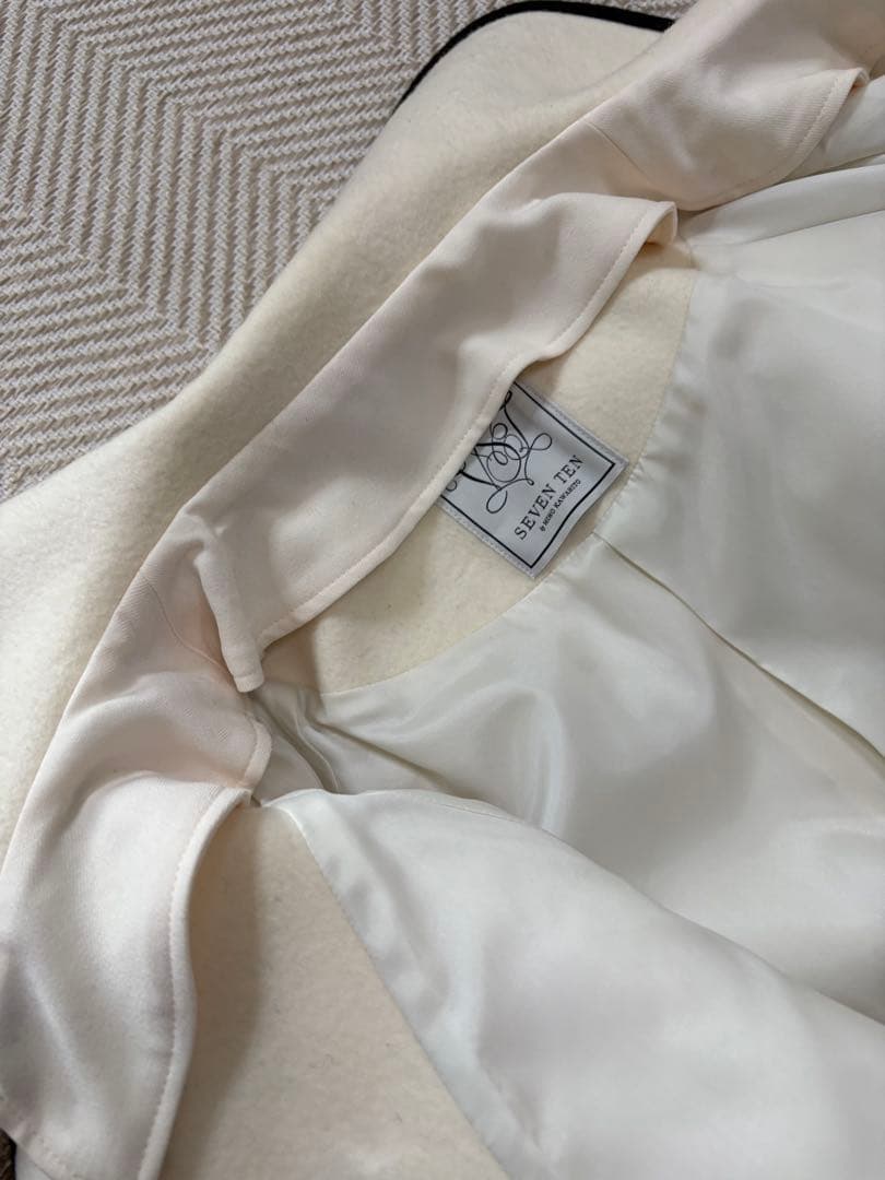 最終セブンテン seventen 美品 ダブルボタ2WAYコートオフホワイト S