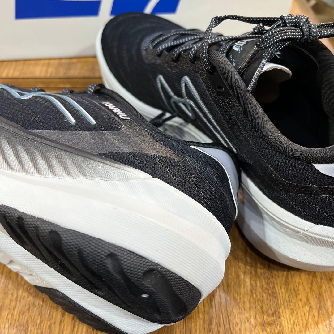 カルフ.フュージョン4.0黒／ ストミ201014US7.5新品定価¥20900