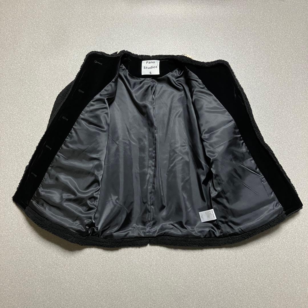 美品✨Fano Studios ノーカラーロープパイピングボアジャケット コート