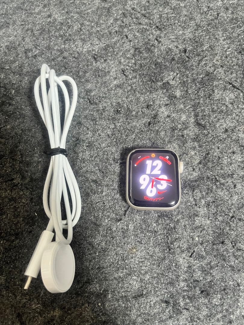 Apple Watch SE(第2世代) GPSモデル40mm