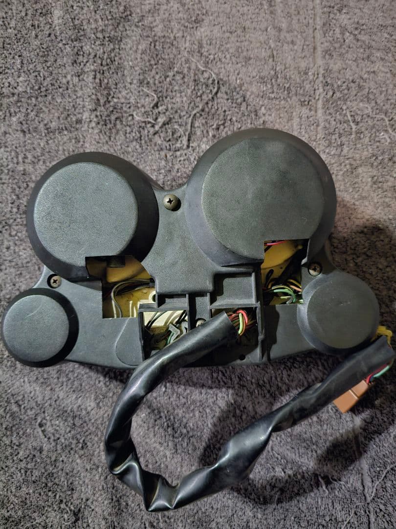 雅　GPZ900R　メーター　逆車A1