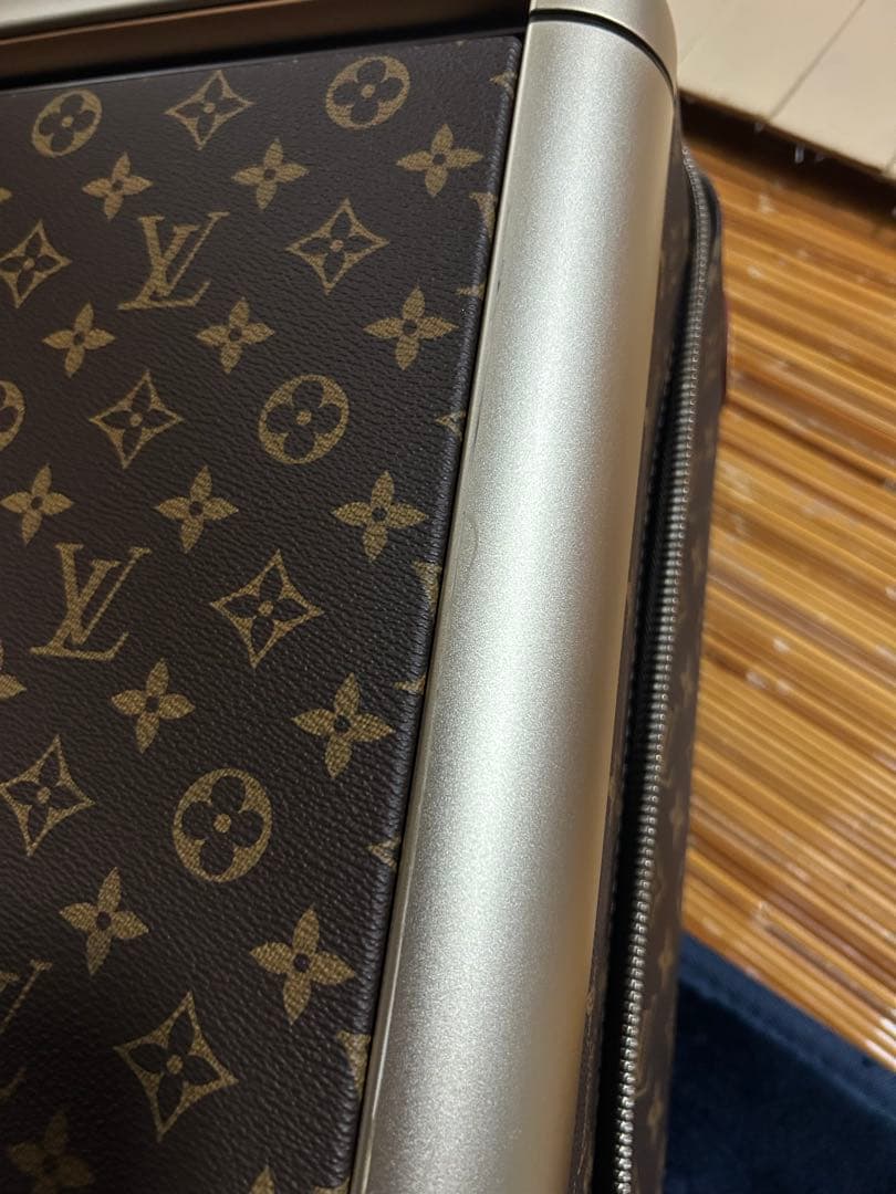 【値下げしました】ルイヴィトン モノグラムスーツケース ホライゾン 55cm
