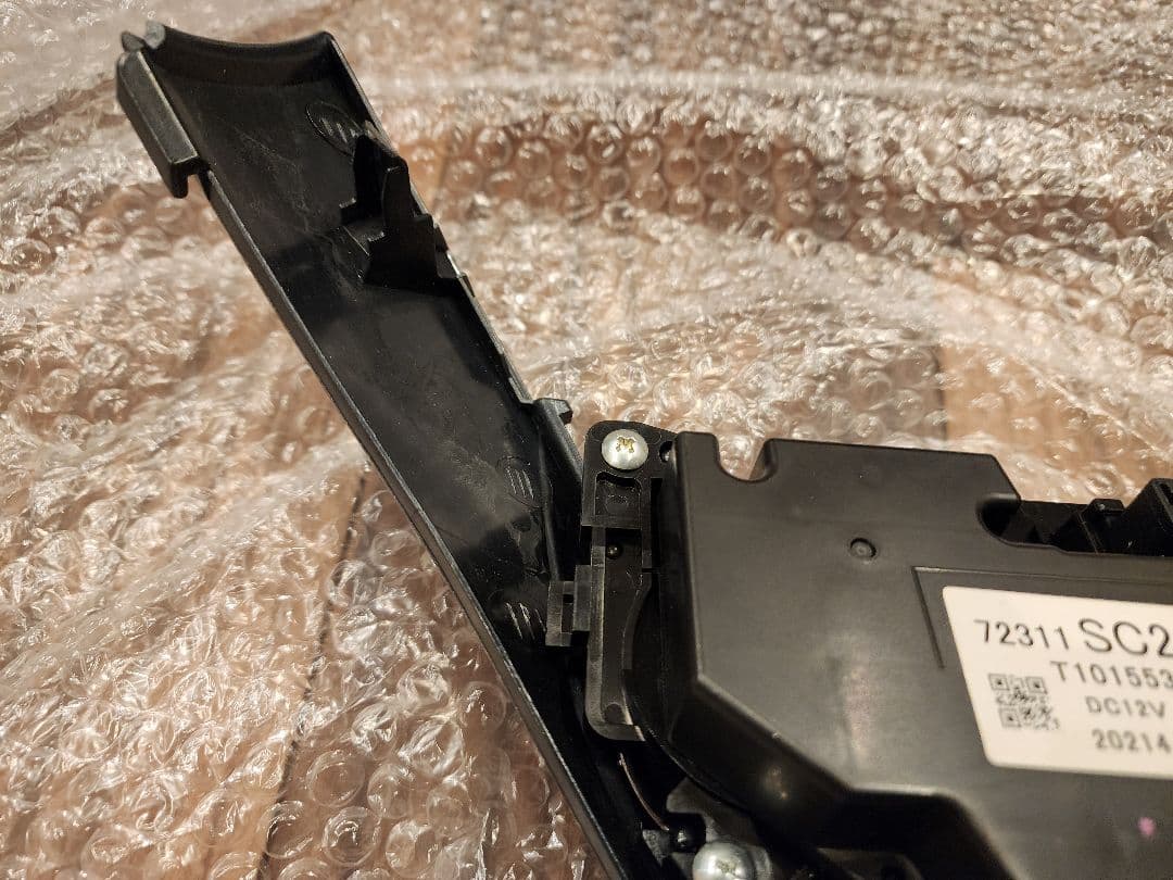 【専用】フォレスター DBA-SH5　エアコンスイッチパネル