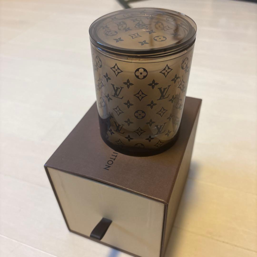 ルイヴィトンアロマキャンドル