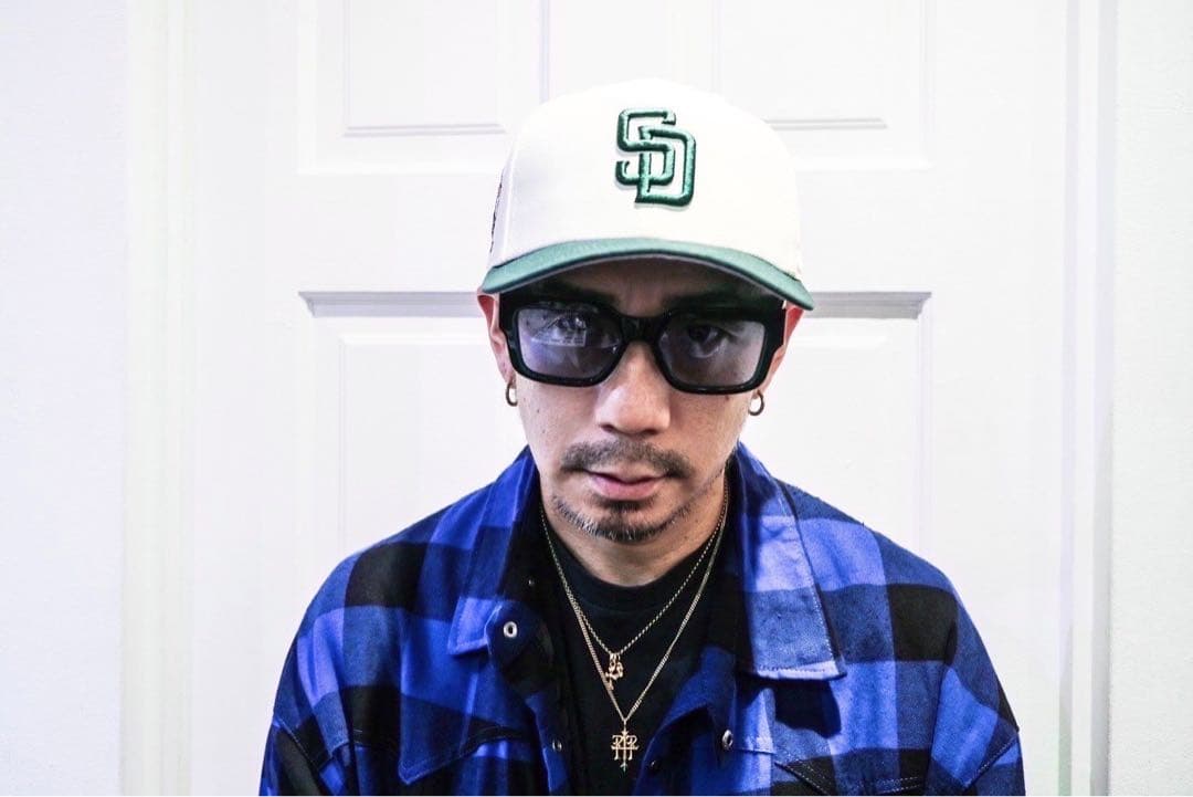 小物 Mr.CASANOVA Debonair Clear Green Blue