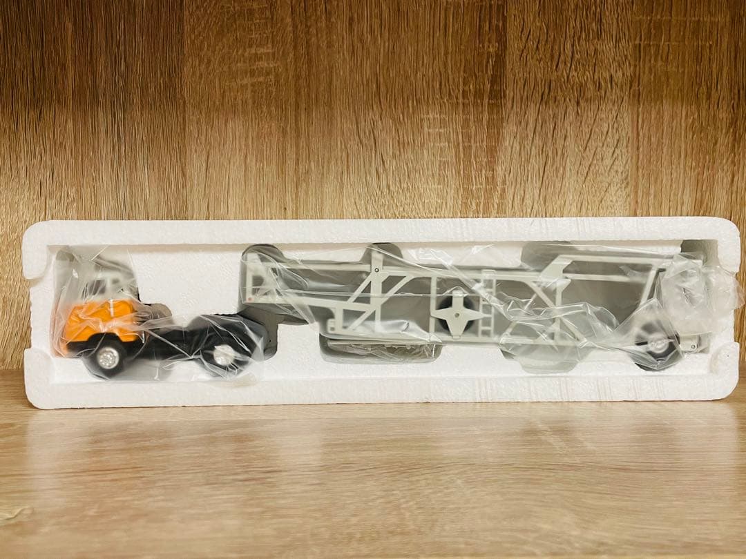 【新品】トミカリミテッドヴィンテージネオ 日野 カートランスポーター