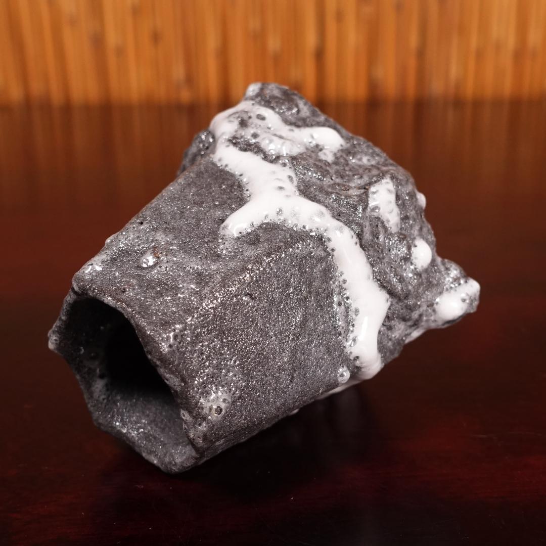 市川透 秀逸作 黒揚ぐい呑 酒呑 共箱