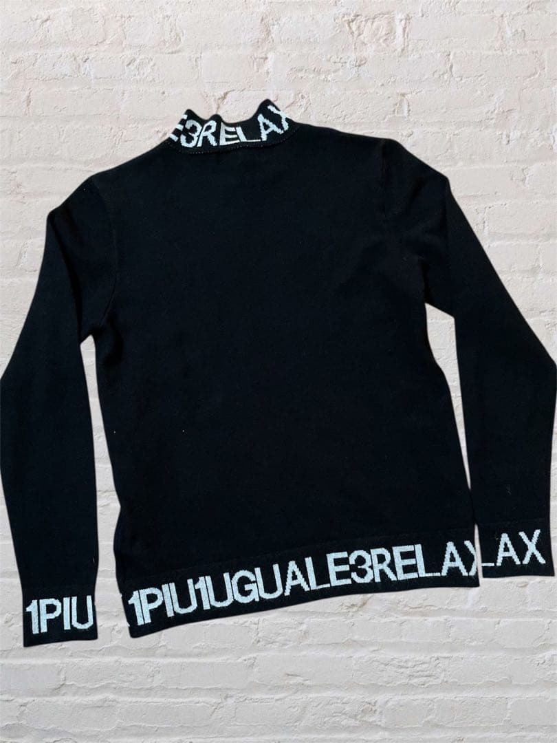 美品　1PIU1UGUALE3 ブラック モックネック セーター M
