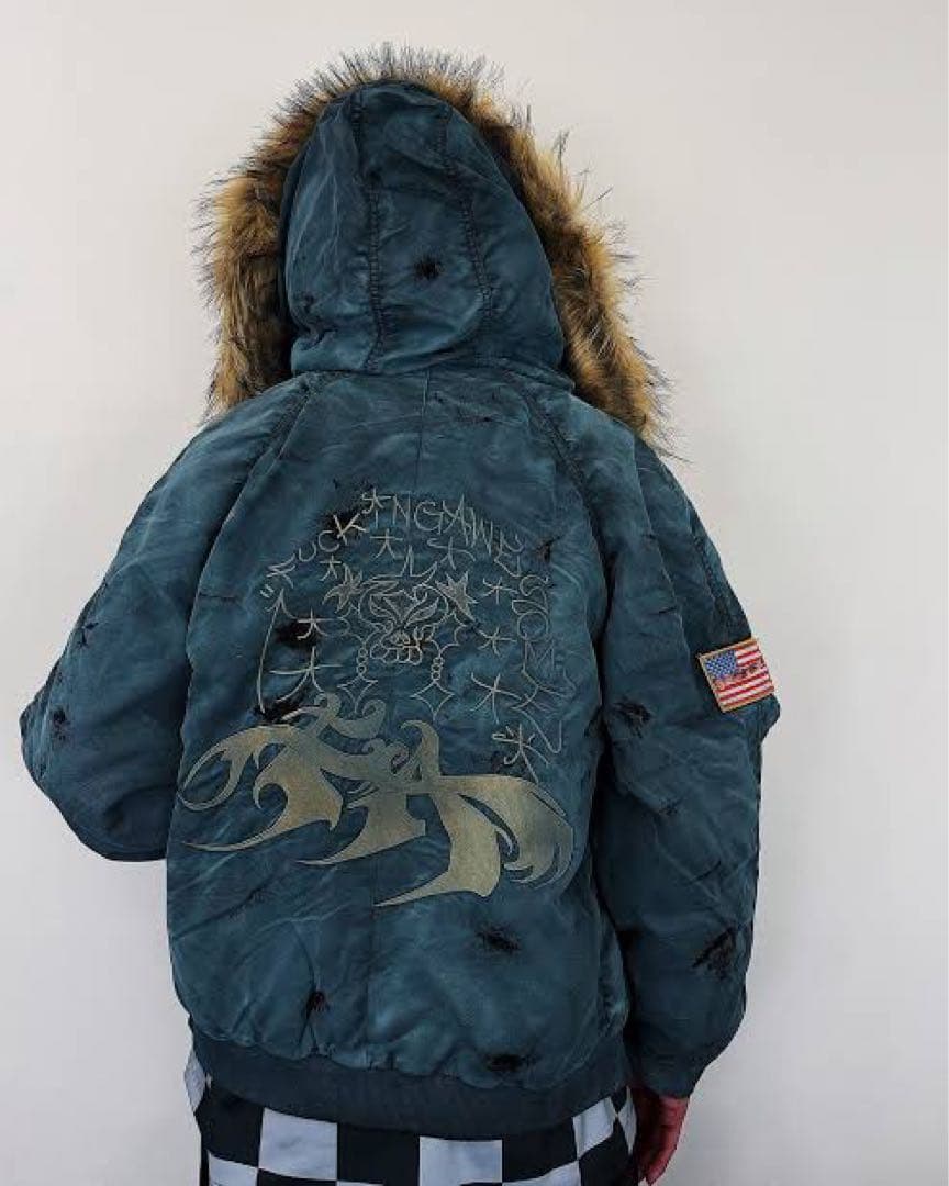 ジャケット・アウター FUCKING AWESOME SAVIE HOODED BOMBER