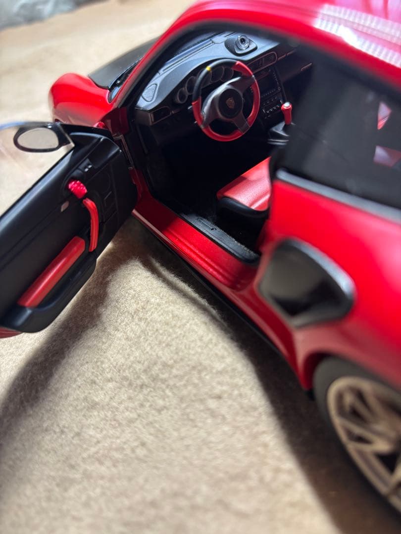専用品 ポルシェ 997 GT2 RS オートアート 1/18 ミニカー 特価