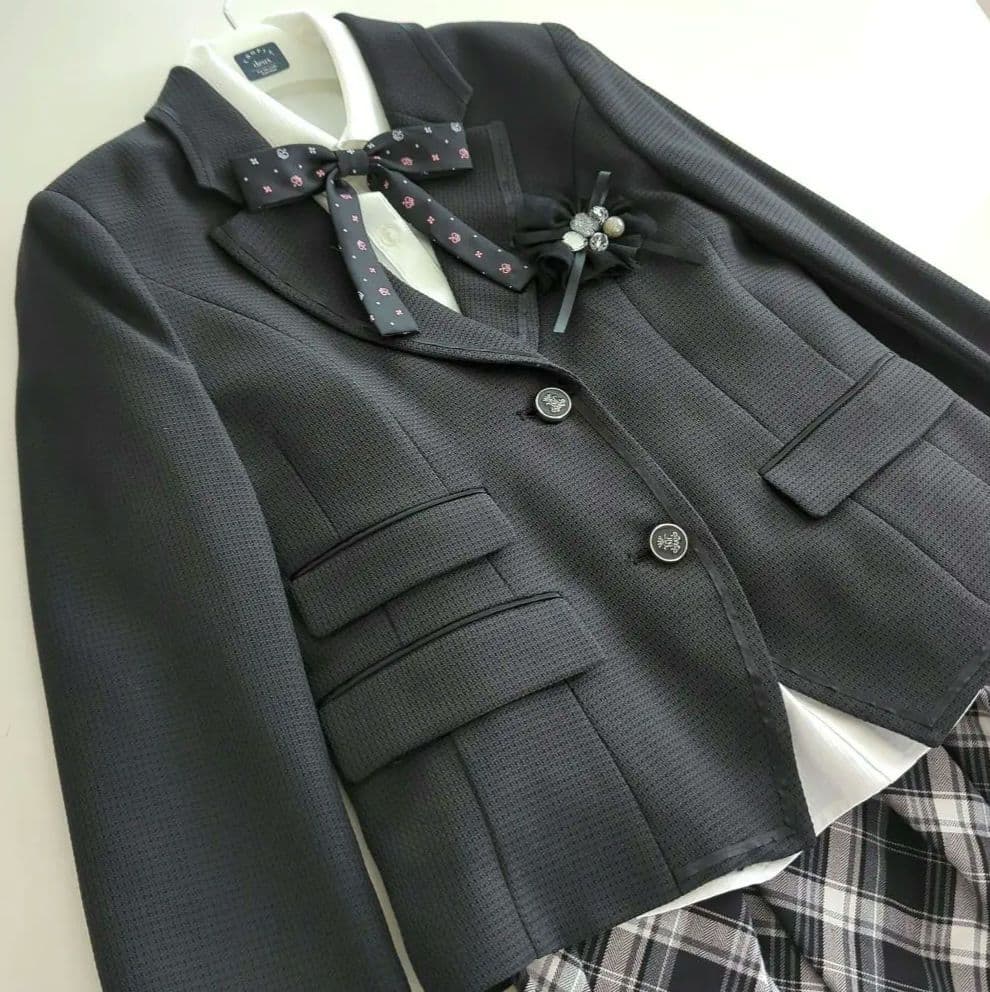 kanamai　女の子 フォーマルスーツ 165cm タグ付き未使用品