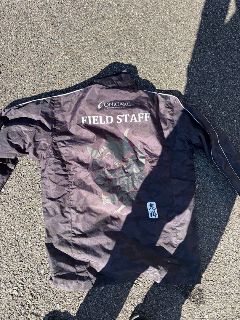 鬼掛ウインドブレーカー