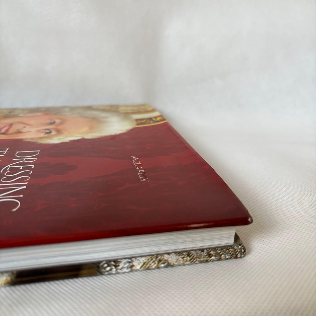 【希少】女王のドレス　アンジェラ・ケリー　イギリス　英語