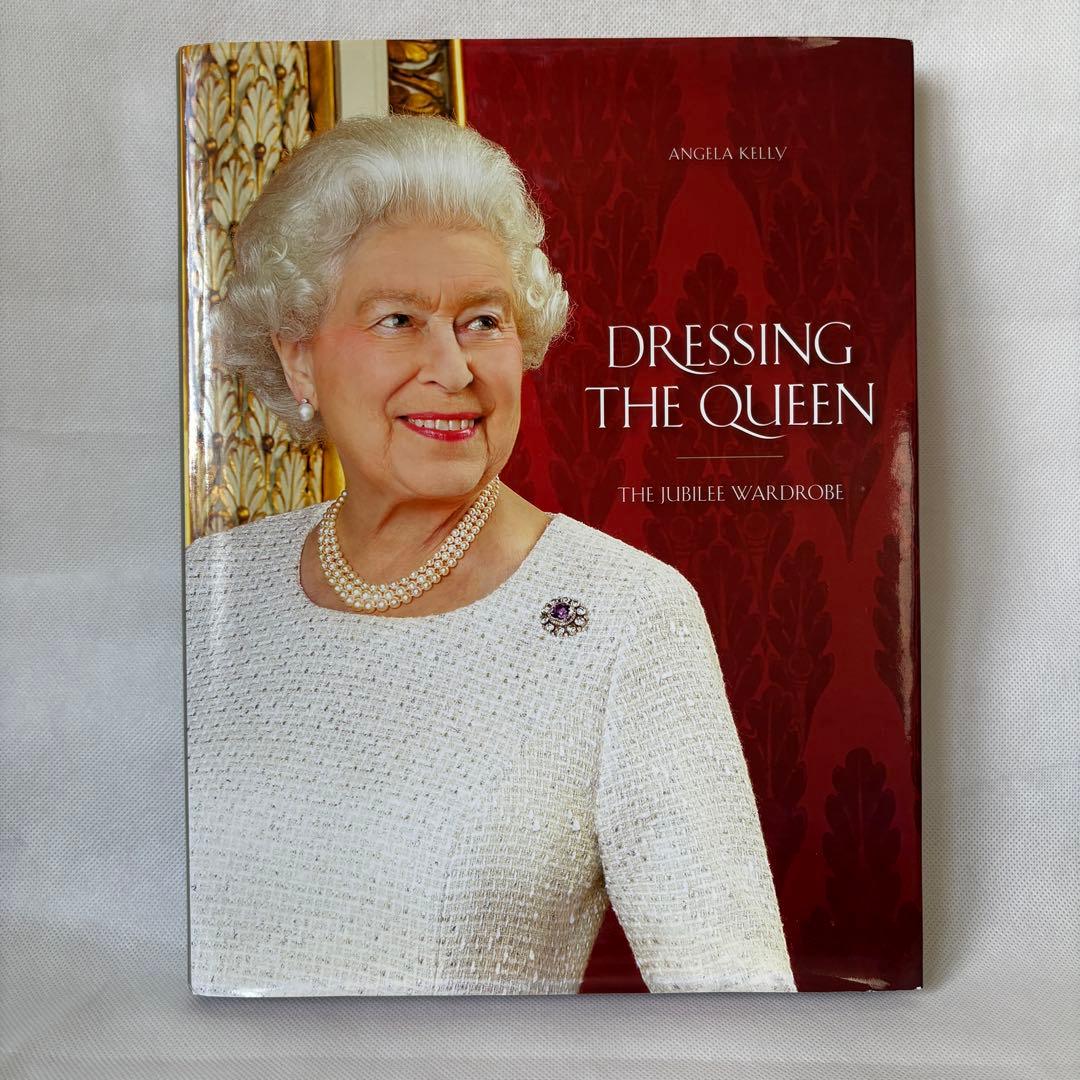 【希少】女王のドレス　アンジェラ・ケリー　イギリス　英語