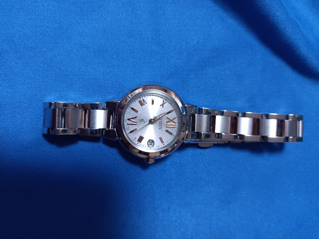シチズン xC ES9434-53W H060 美品　2024年製