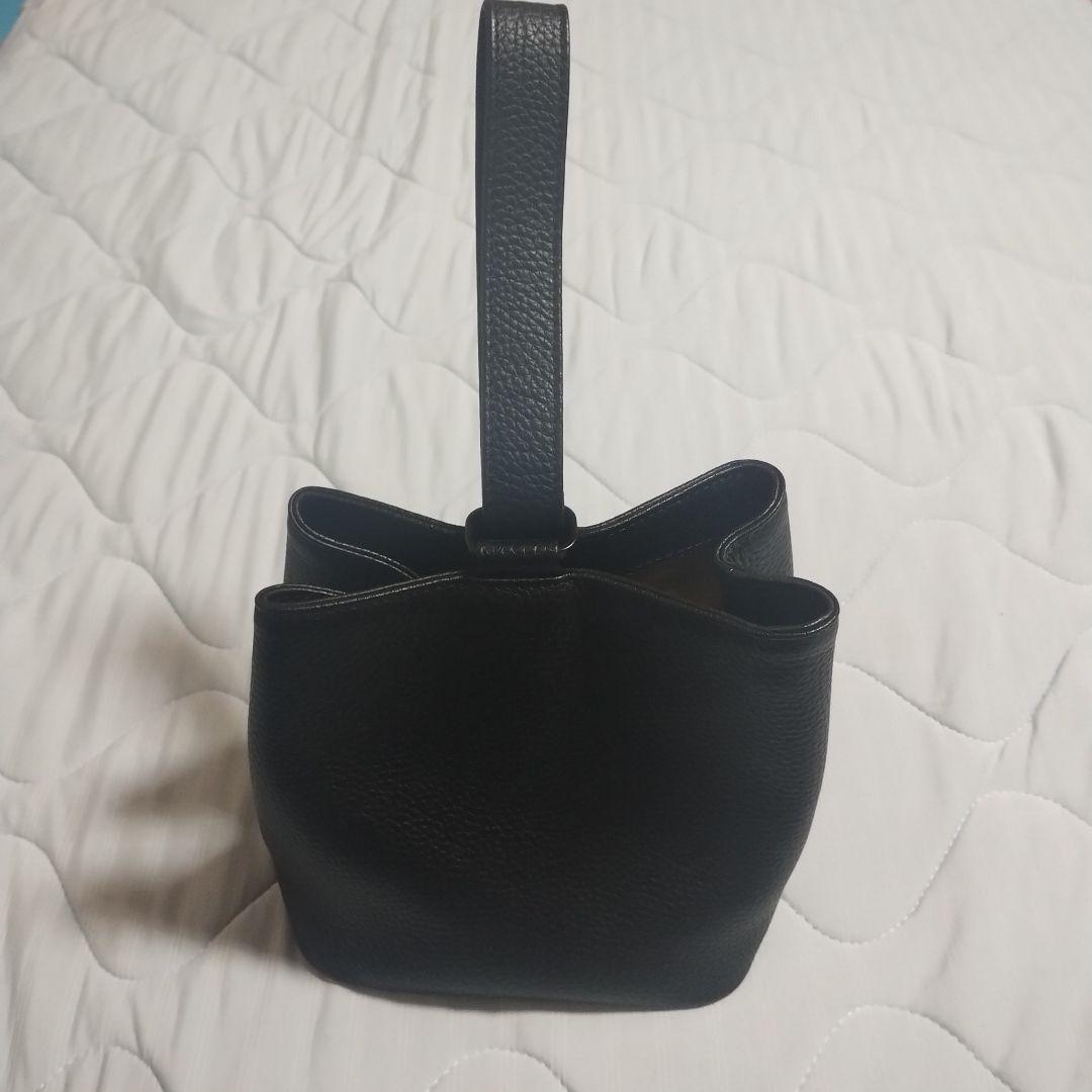 Hushtug巾着レザーバッグ　美品