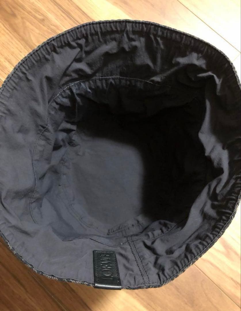 美品　ロエベ リバーシブルアナグラムバケットハット(ジャガー&ナイロン)