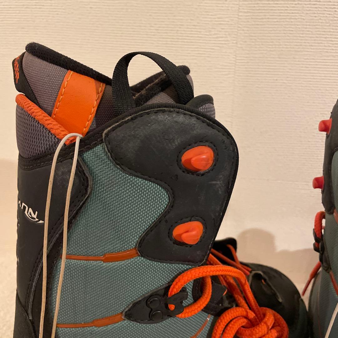 【新古品・未使用】SALOMON MAORI スノーボードブーツ 24.5