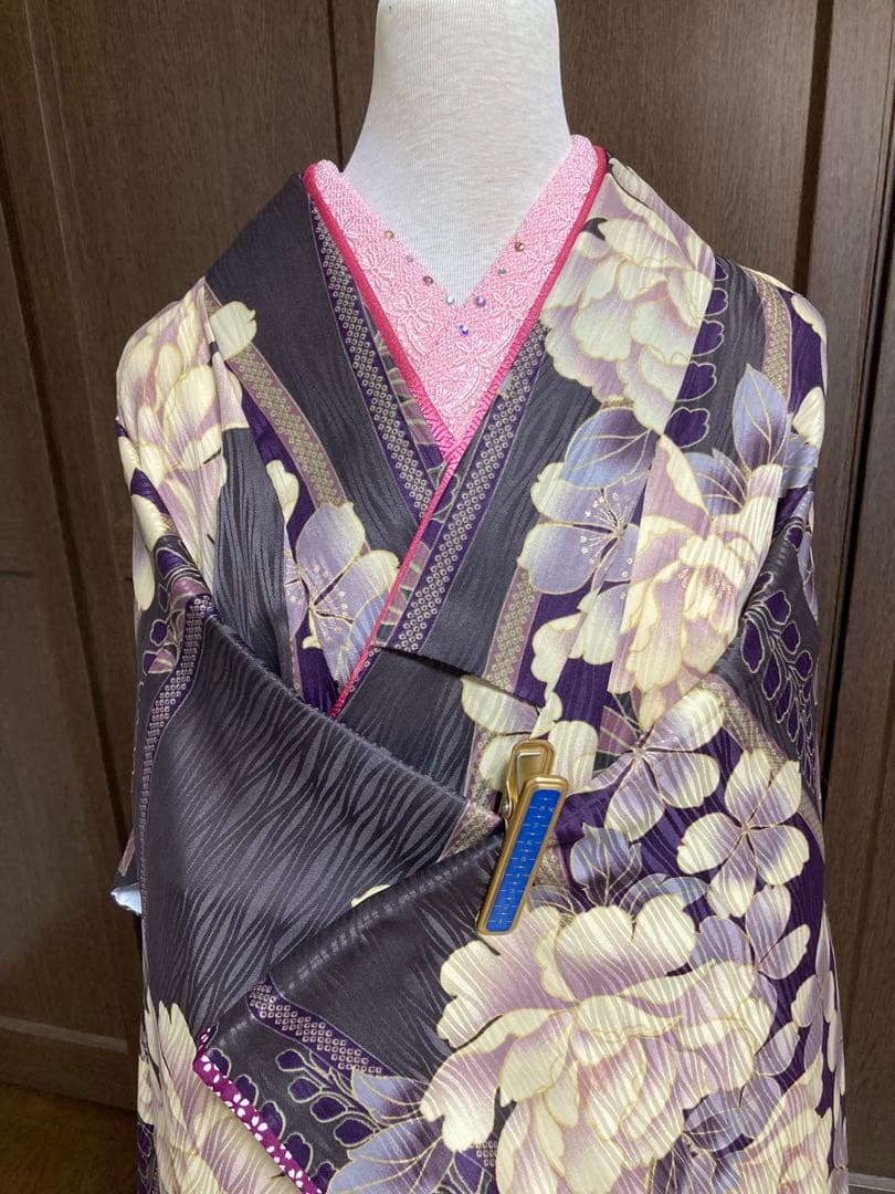 洗える　振袖　ポリエステル　H.L グレイッシュパープル　衣紋抜付き長襦袢