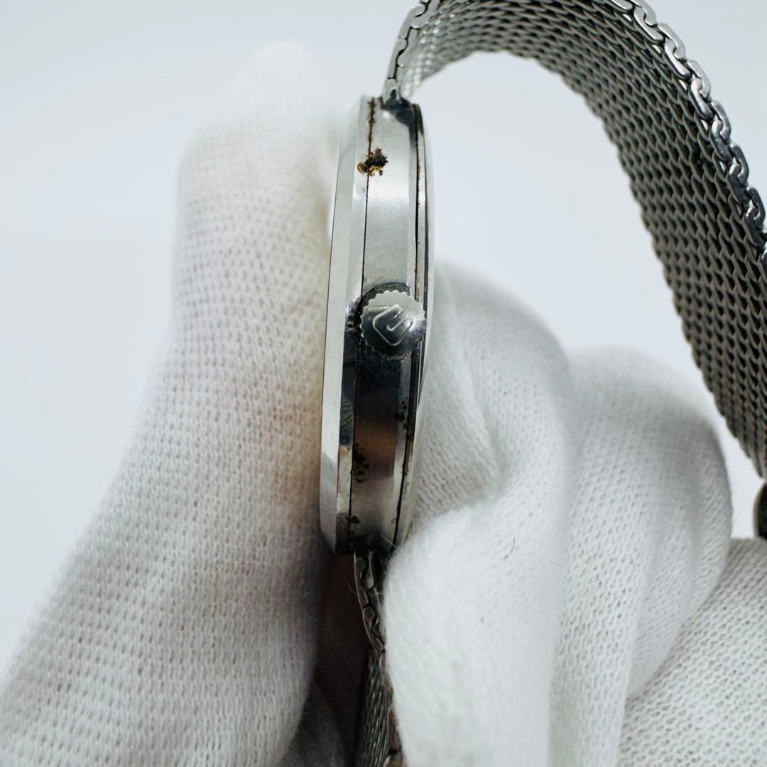 ✨ユニバーサルジュネーブ✨シルバー✨ C754✨ベージュ文字盤✨腕時計✨