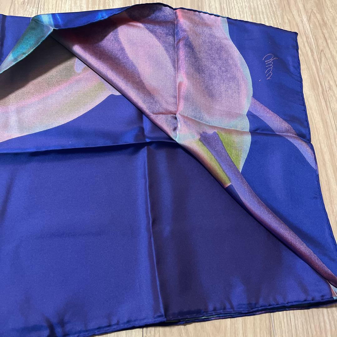 GUCCI シルクスカーフ　タグ付き新品未使用　グッチ　大判　イタリア製