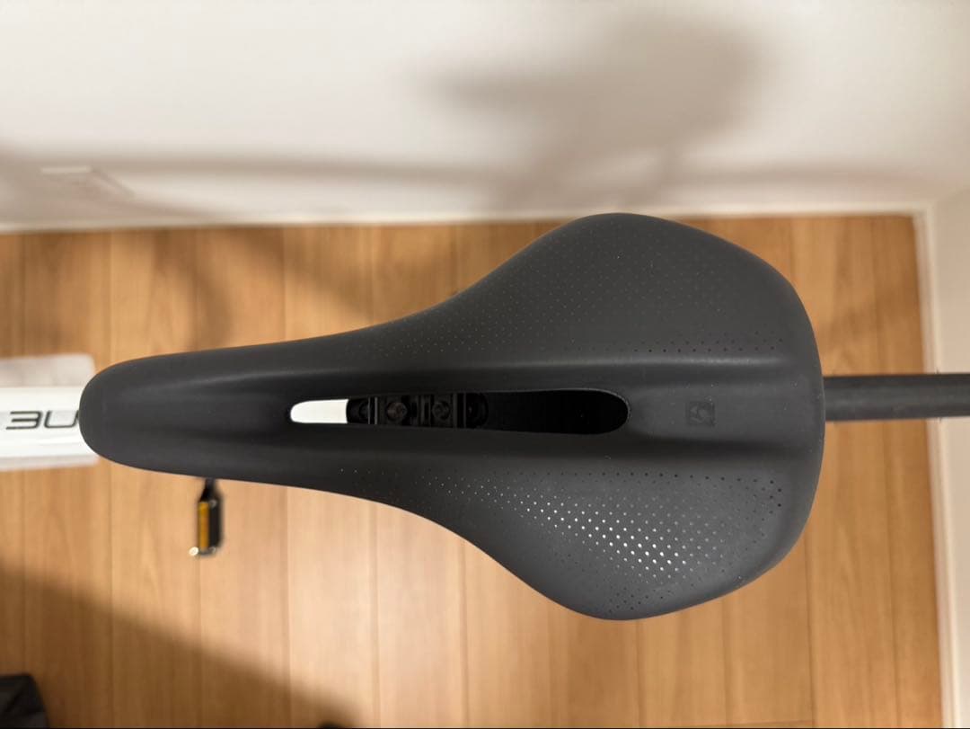 TREK domane al 3 gen3 ほぼ新車 手渡し限定 岡山 倉敷