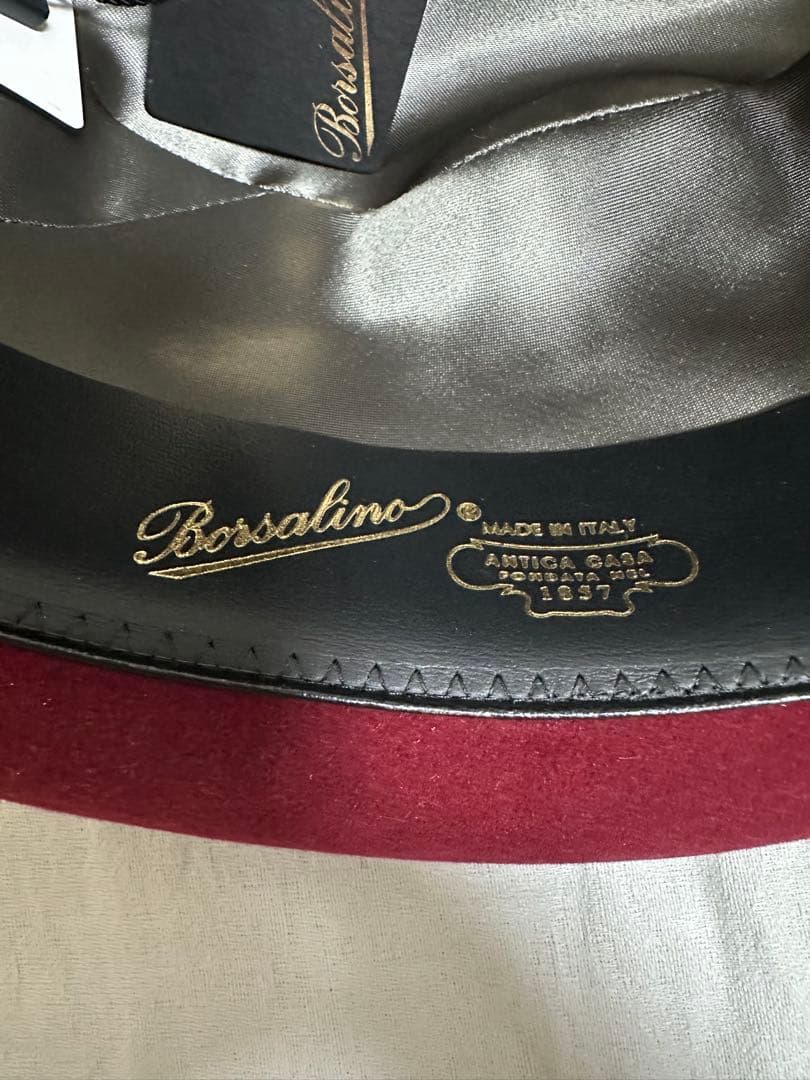 新品未使用　ボルサリーノ　ハット　ボルドー　タグ付き　Borsalino