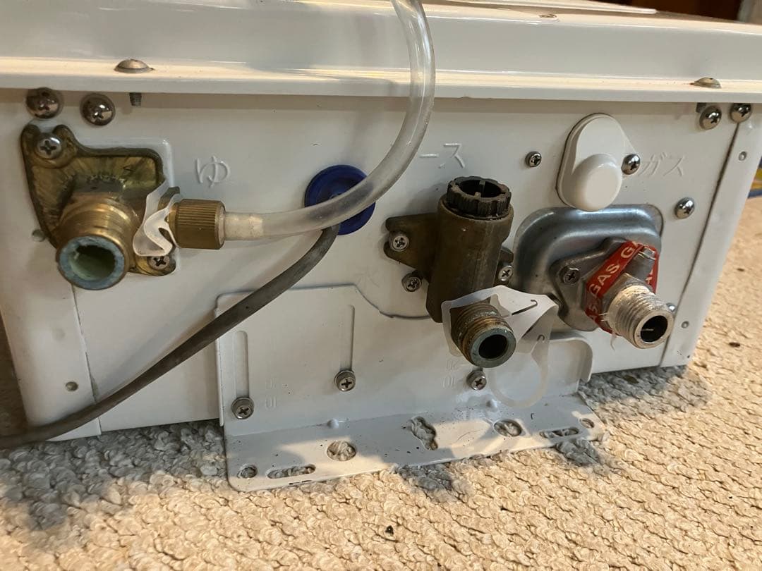 給湯器　リンナイ　ユッコV 2013年製　送料込み　お湯　RINNAI