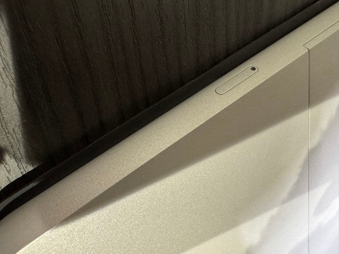 Microsoft Surface Go3 （i3/8G/128GB/LTE）