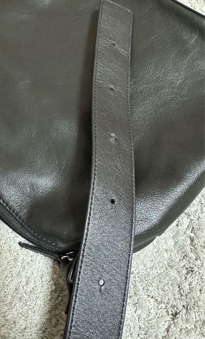 イアパピヨネ　ショルダー　ショルダーバッグ　レザーショルダーバッグ 2way