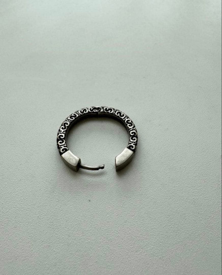 【メゾンマルジェラ】フープピアス　片耳