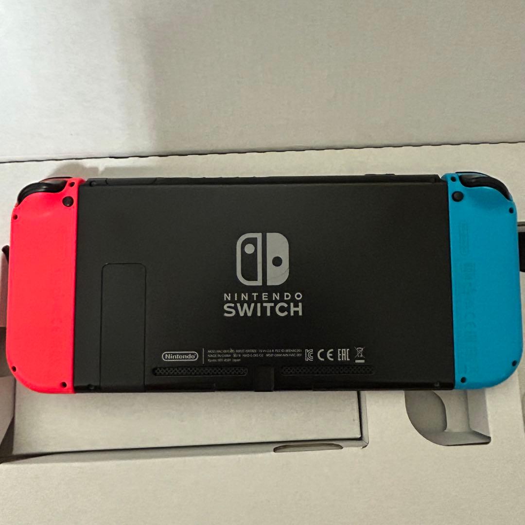 Nintendo Switch 本体　箱　ジョイコン