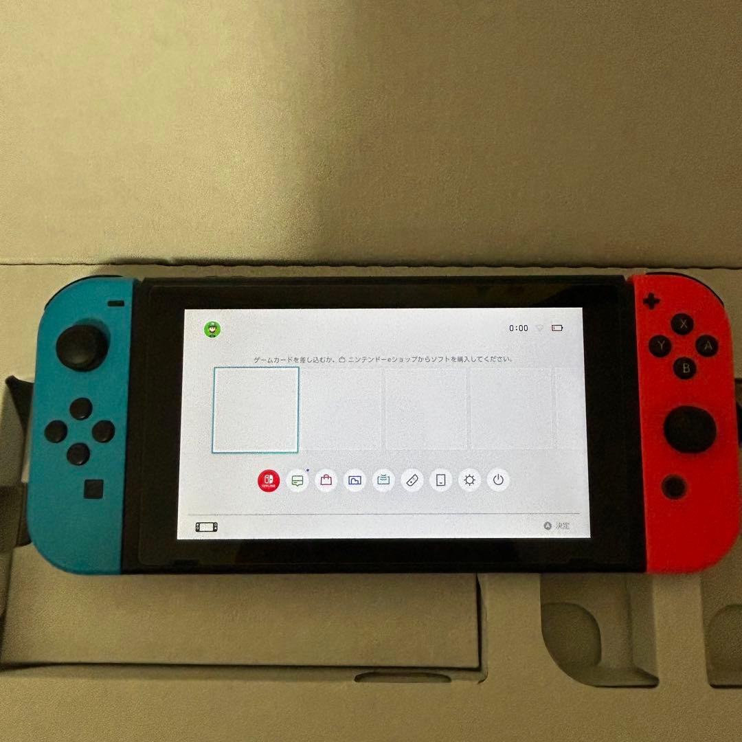 Nintendo Switch 本体　箱　ジョイコン