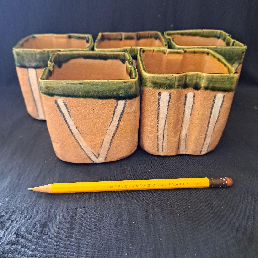 「モダンな織部(おりべ)！」 織部焼向付(むこうづけ)幅8cm 5客セット 骨