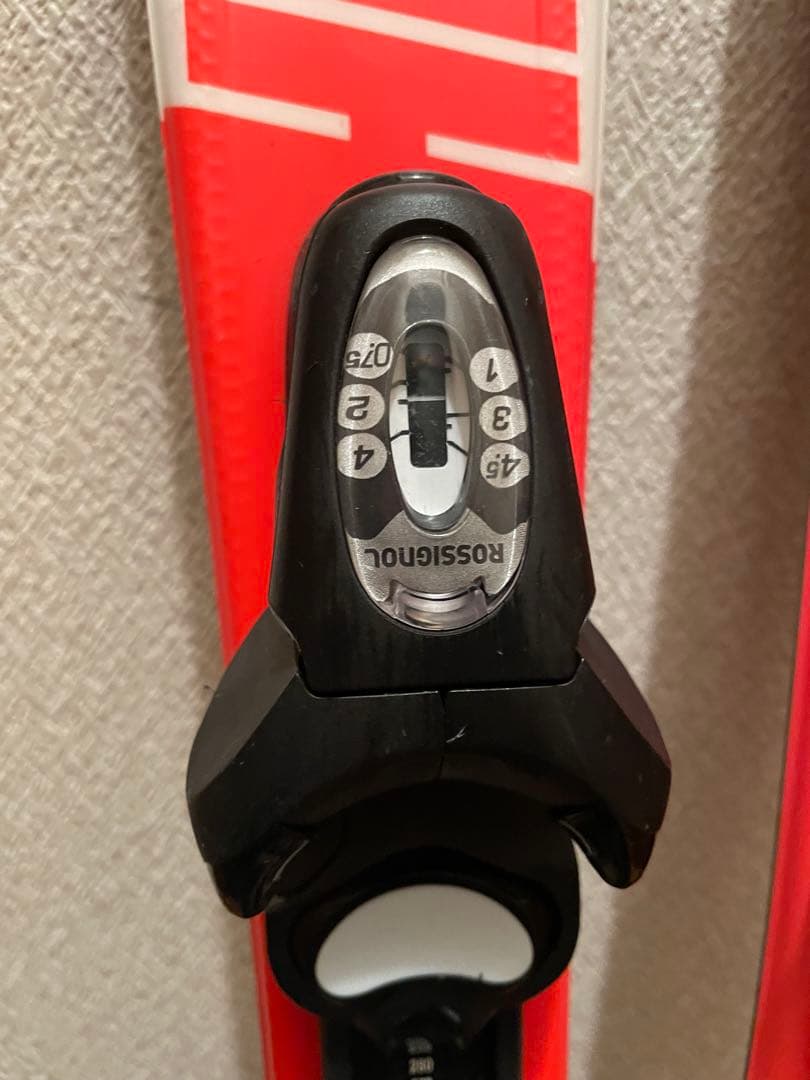 ゆか　ROSSIGNOL HERO ジュニアスキー 100cm