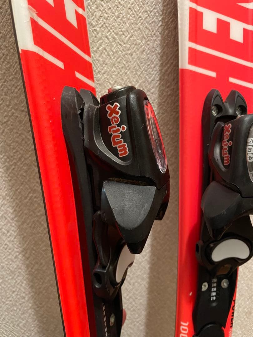 ゆか　ROSSIGNOL HERO ジュニアスキー 100cm