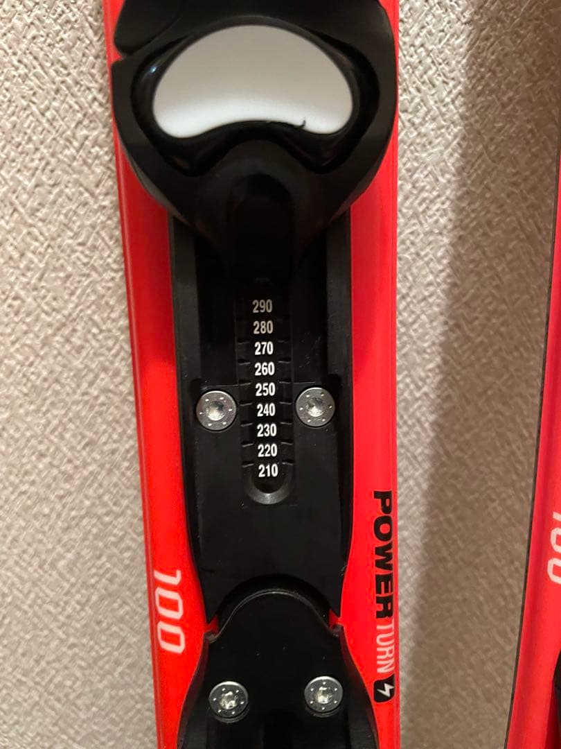 ゆか　ROSSIGNOL HERO ジュニアスキー 100cm