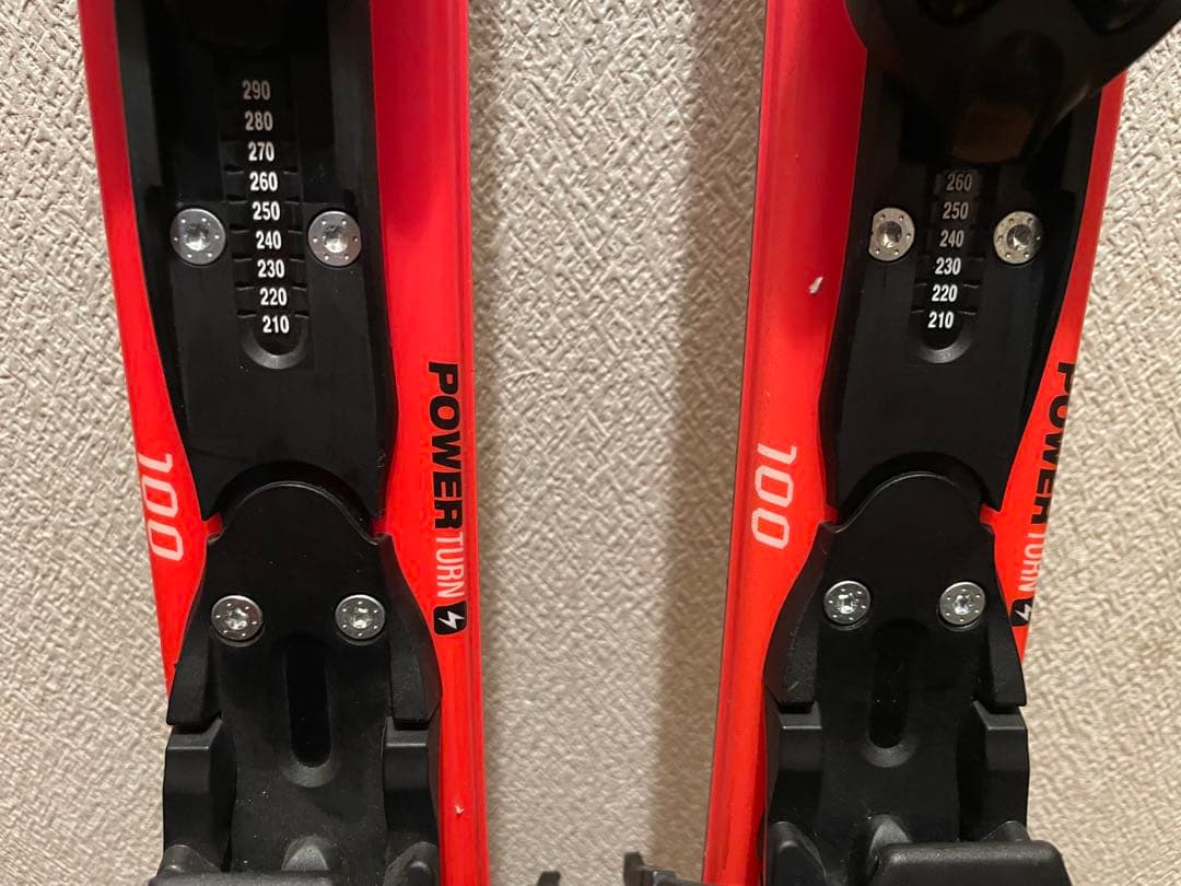 ゆか　ROSSIGNOL HERO ジュニアスキー 100cm