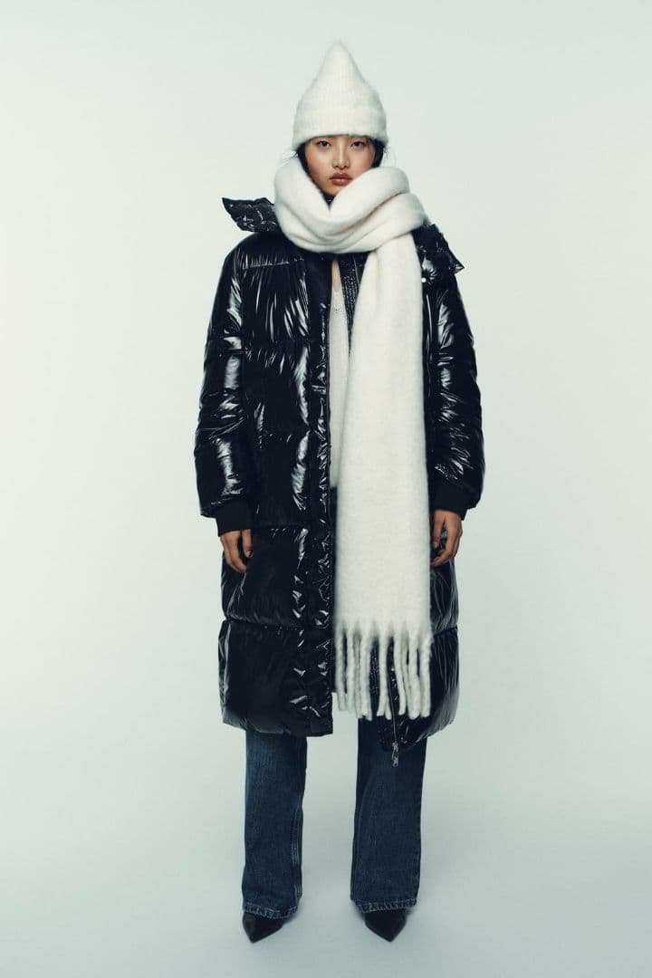 【新品タグ付き】ZARA シャイニーロングアノラック L