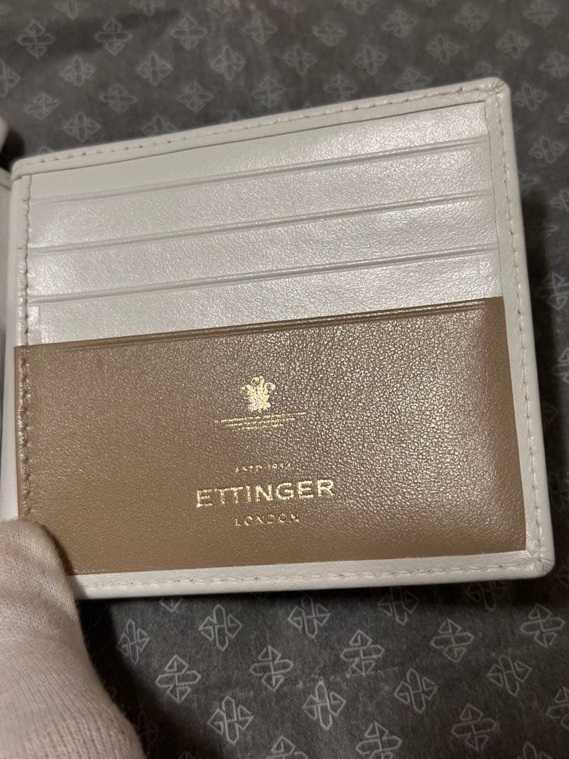 ご*9様 【新品】 エッティンガー マネークリップ (小銭入れ有) ホワイトレザ
