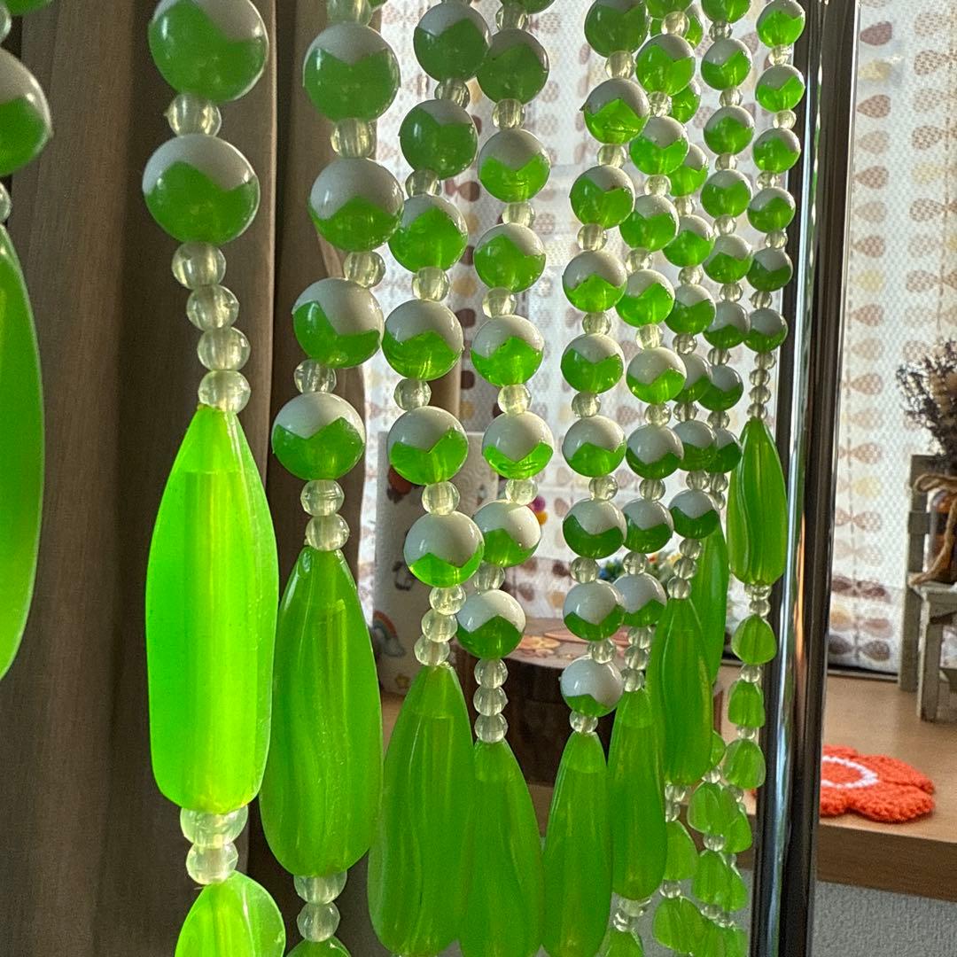 レトロポップ　珠のれん　グリーン