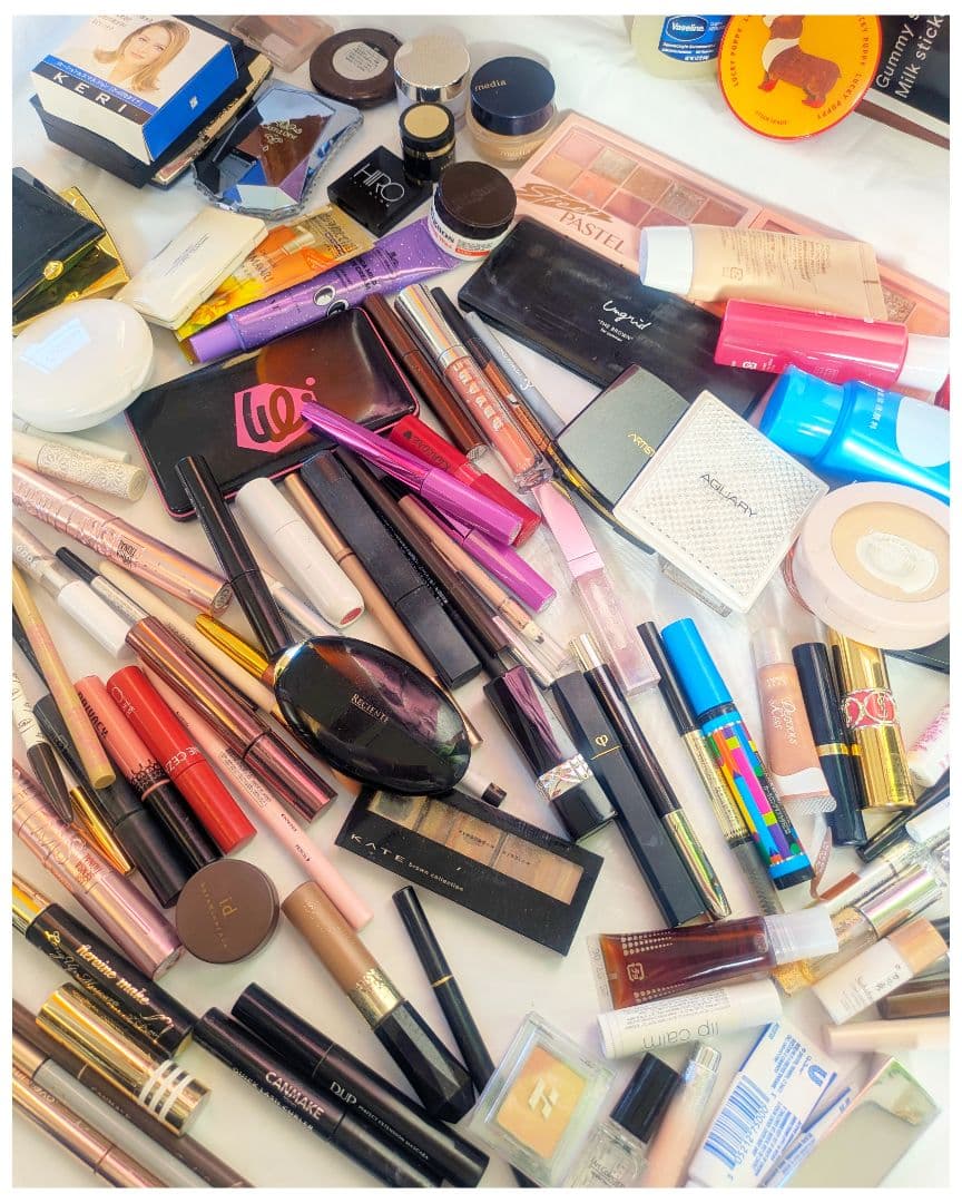 め*い様 18 超大量!! 化粧品 大量まとめ売り コスメセット