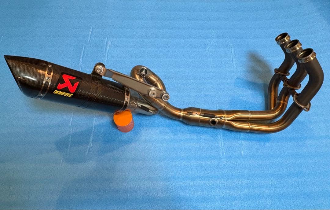 アクラポビッチ MT-09 XSR900フルエキゾーストマフラー【取付説明書付】