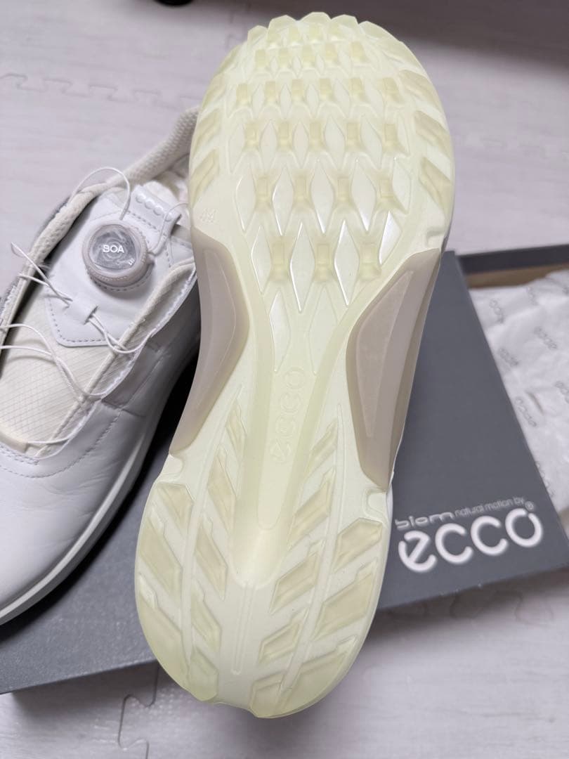 ecco ゴルフシューズ BOA BIOM Ｈ４