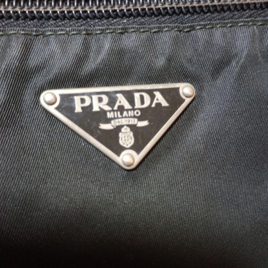 PRADA　ショルダーバッグ　ブラック　ナイロン　三角プレート　レザー　正規品