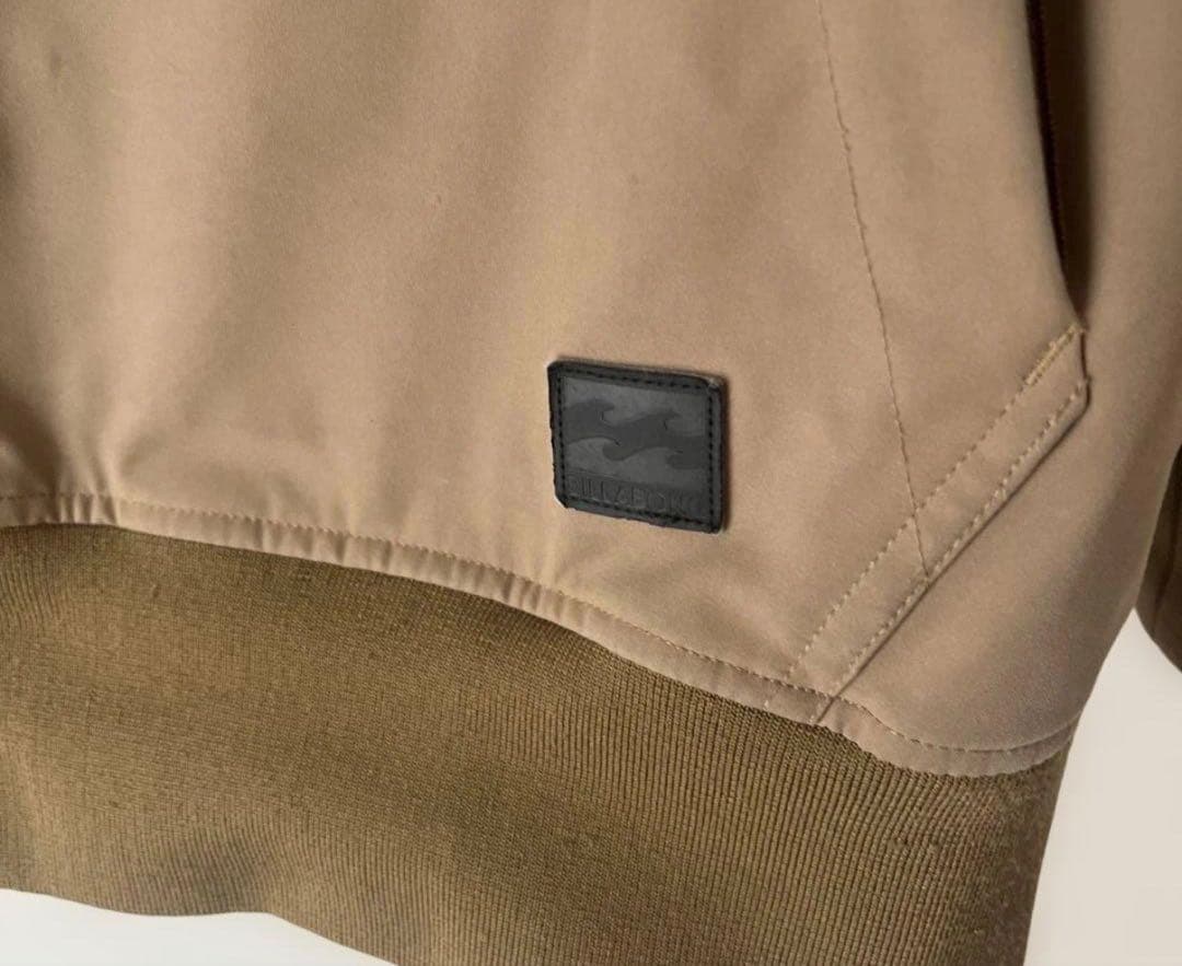 BILLABONG フード付きスノーボードウェア S