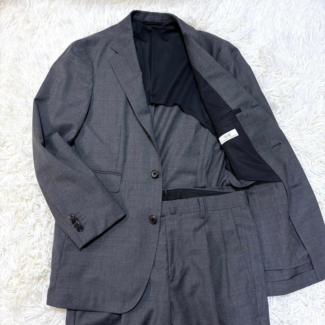 極美品 UNIVERSAL LANGUAGE スーツセットアップ　生地REDA